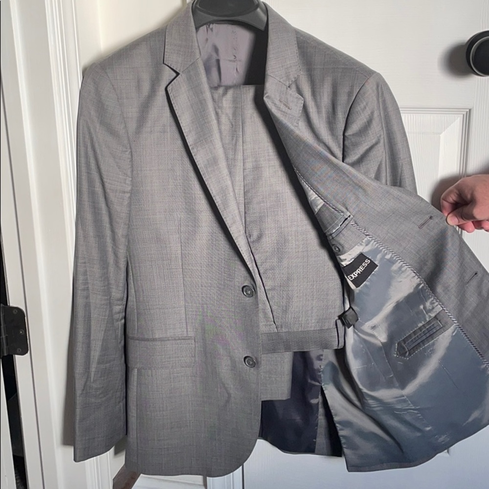 Sharkskin Express Slim Fit Suit set